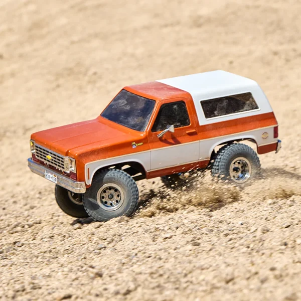 FMS 1:24 FCX24 Chevrolet K5 Blazer RTR - Image 14
