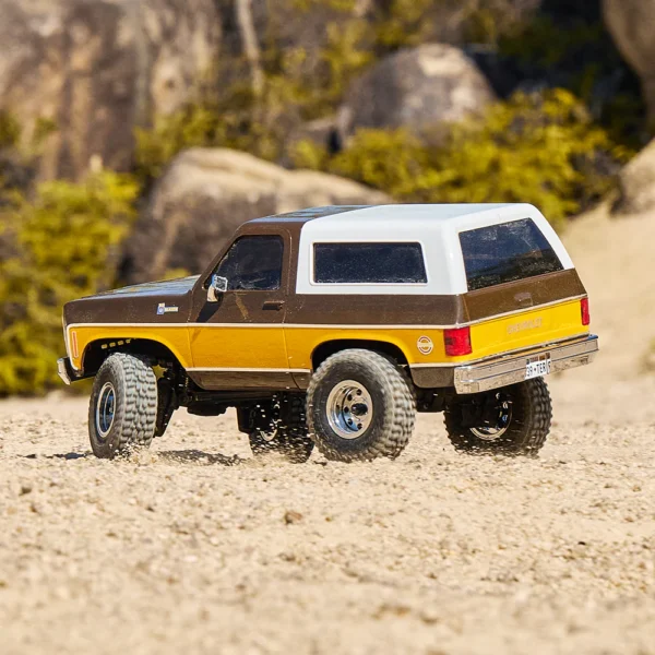 FMS 1:24 FCX24 Chevrolet K5 Blazer RTR - Image 5
