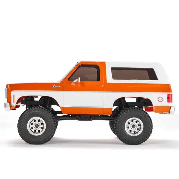FMS 1:24 FCX24 Chevrolet K5 Blazer RTR - Image 24