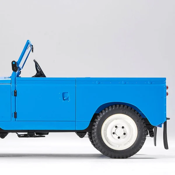 FMS 1:12 Land Rover Series II RTR - Image 9