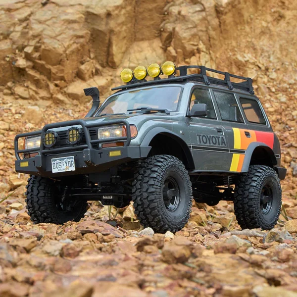 FMS 1:10 FCX10 LC80 Toyota Land Cruiser 80 RS - Image 9