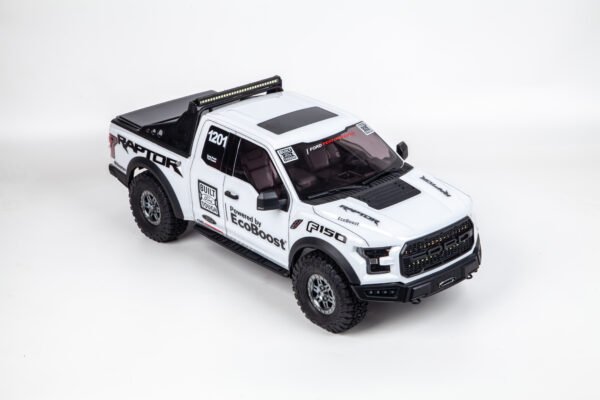 TRACTION HOBBY F150 FORD RAPTOR 1/8 CRAWLER